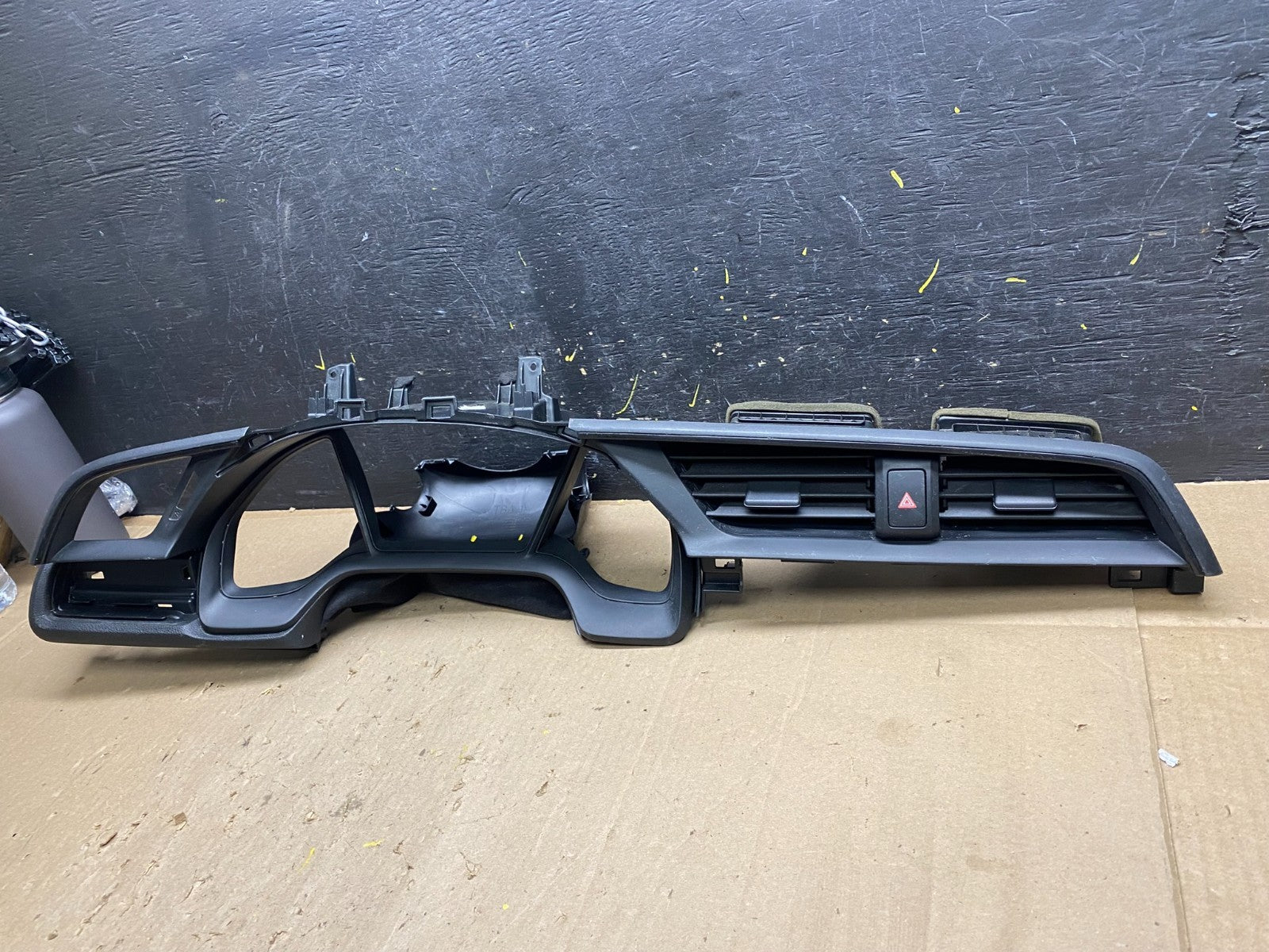 2016-2021 Honda Civic Speedometer Gauge Cluster Air Vent Bezel Trim u4835 DG2
