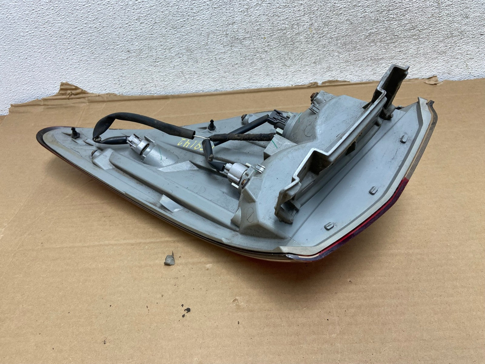 2013 to 2016 Nissan Pathfinder Left Driver Lh Side Tail light AG9142 LK5