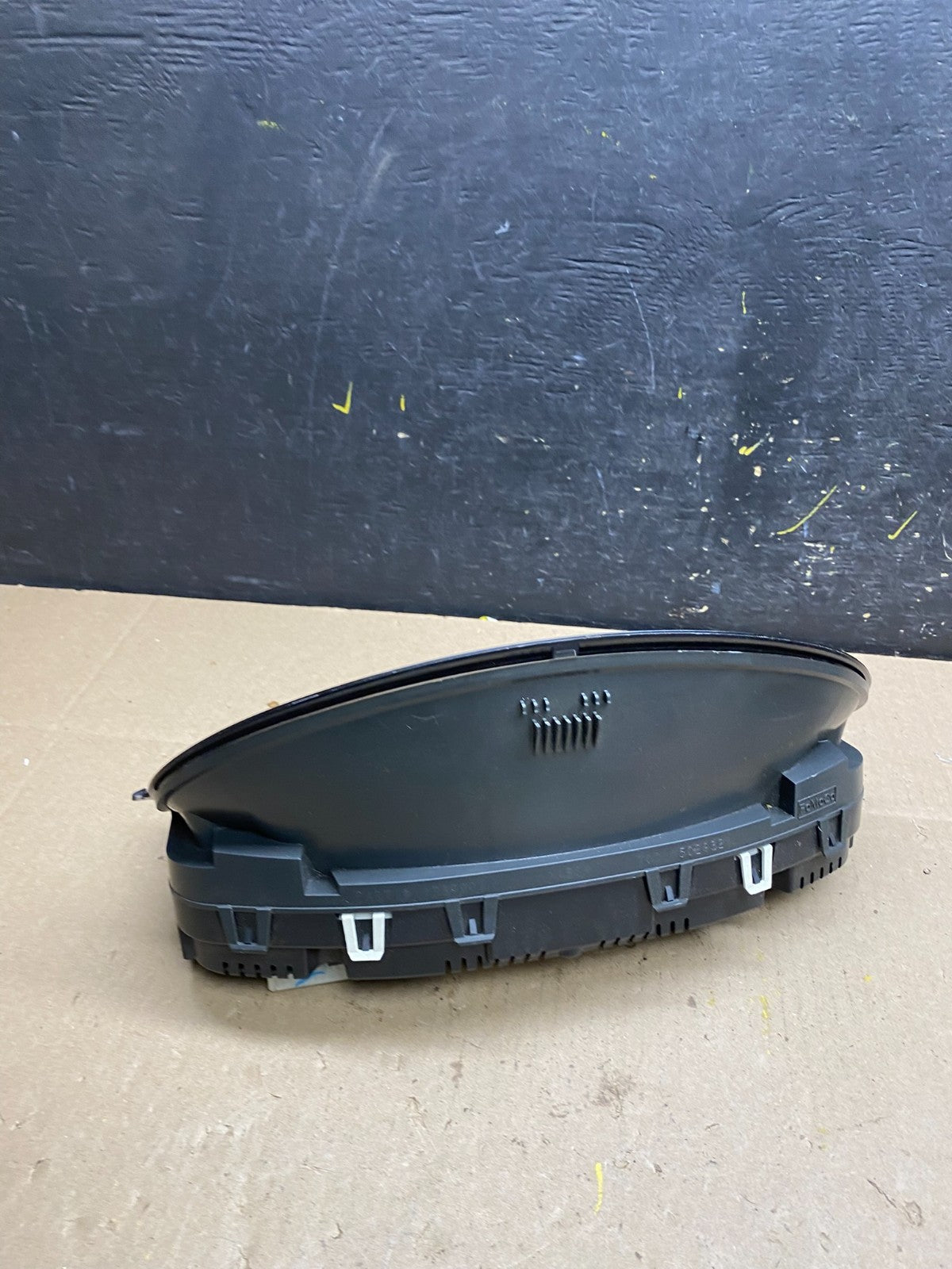 2011 Ford Edge Gauge Speedometer Cluster t9323 DG3