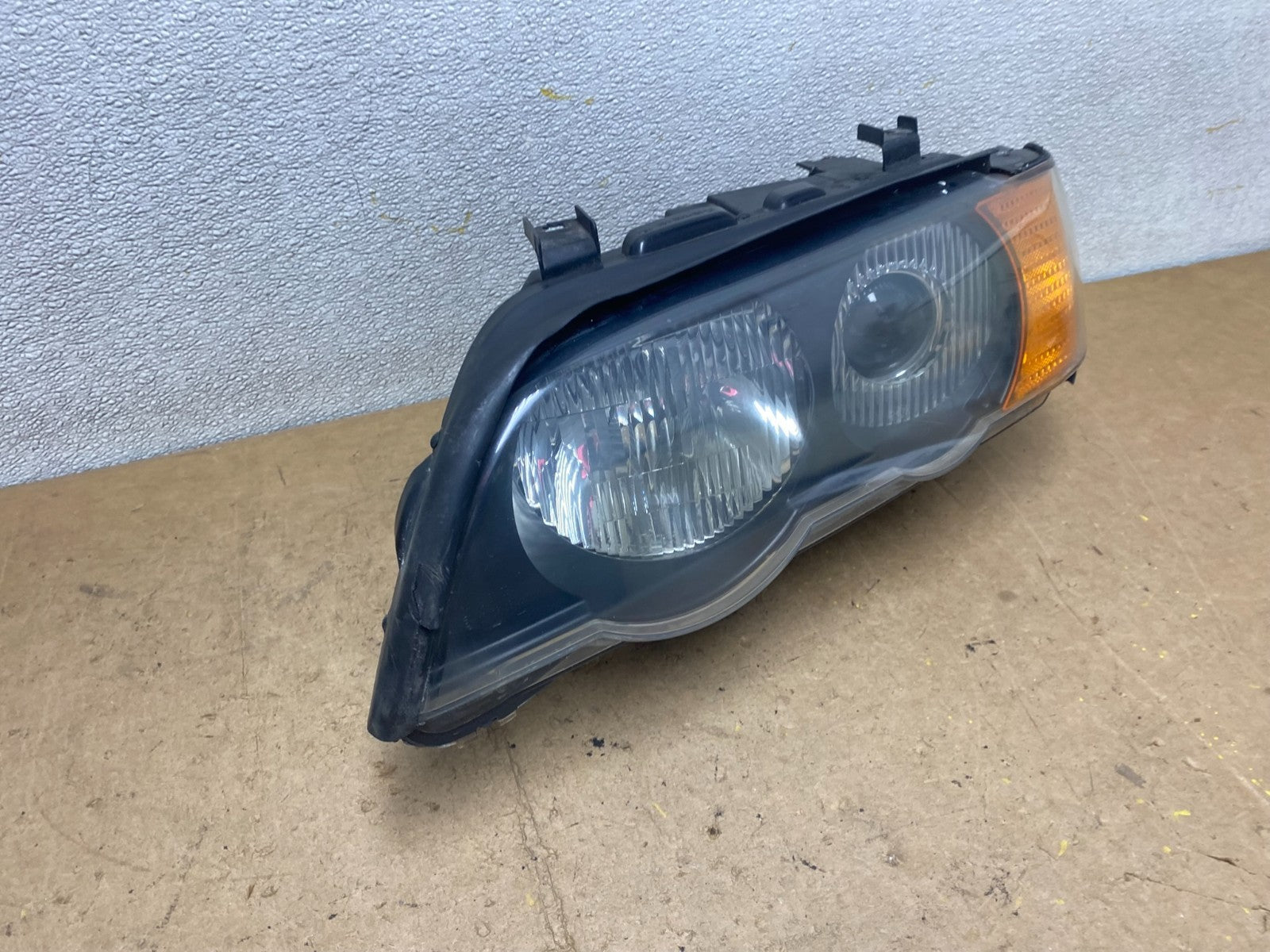 Xenon 2000 - 2003 Bmw X5 E53 Headlight Left Driver Lh Side OEM X7454 GD2