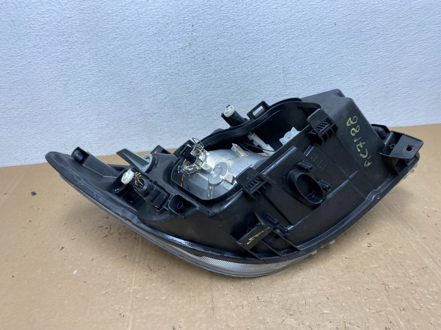 2007 to 2013 Mercedes Sprinter Headlight Left Driver Side Halogen AC7188 DW8