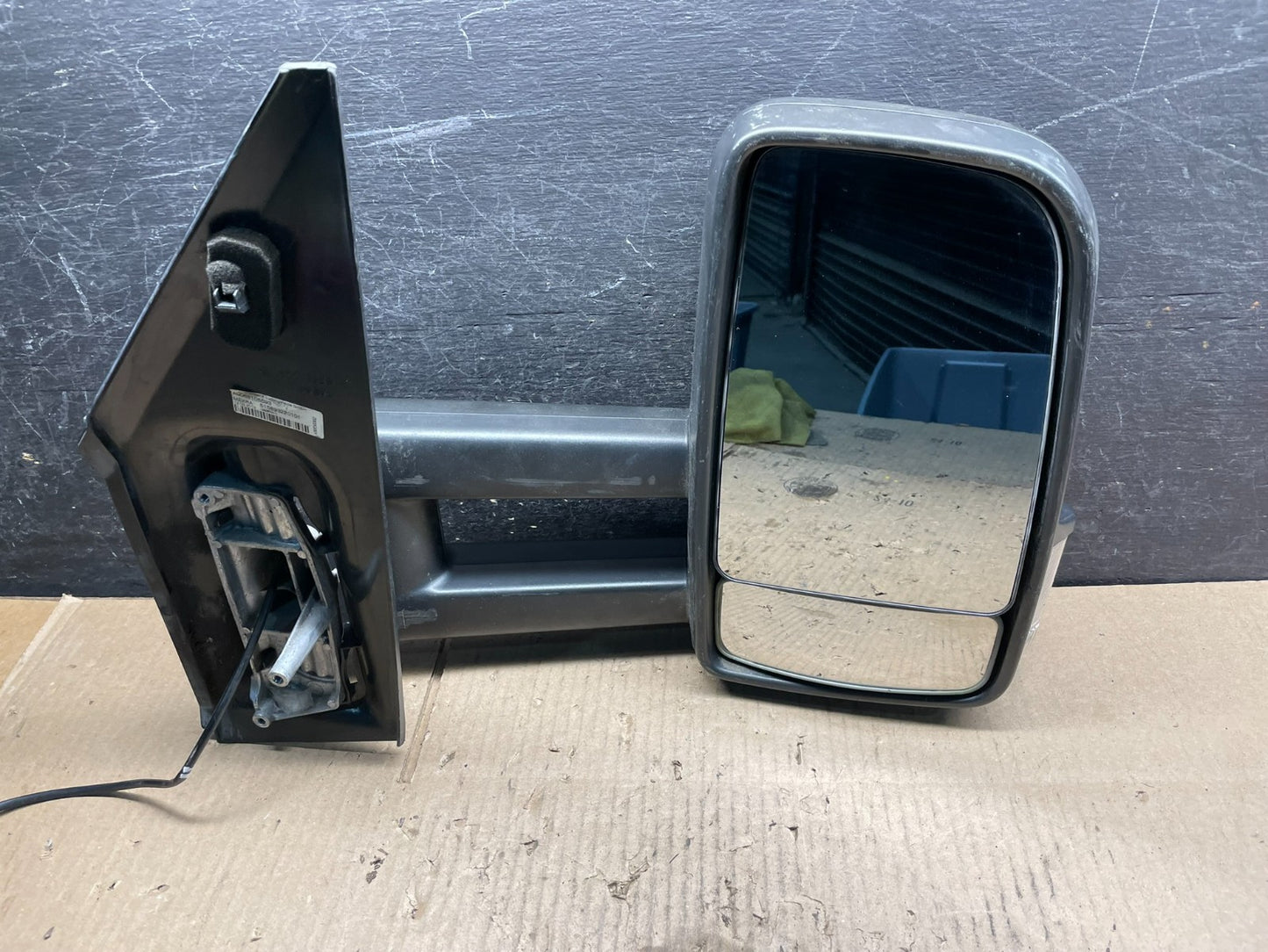 2007 to 2017 Mercedes-Benz Sprinter Right Passenger View Door Mirror OE V8896 DG14