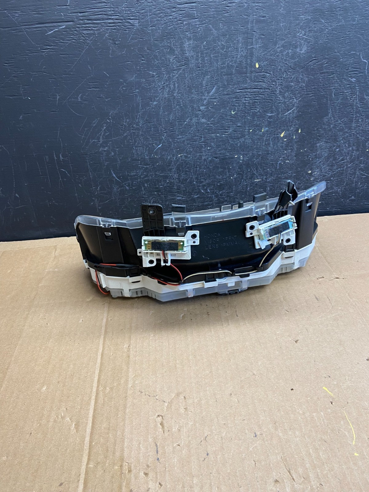 2009 - 2015 Honda Pilot Speedometer Cluster Gauge AD2150 DG5