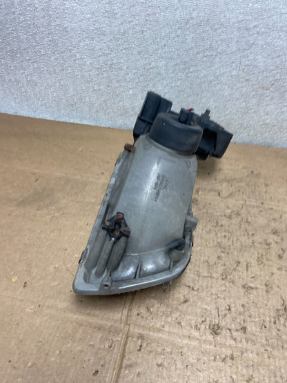 1996 to 1998 Mazda MPV Left Driver LH Headlight OEM Y7085 DW5