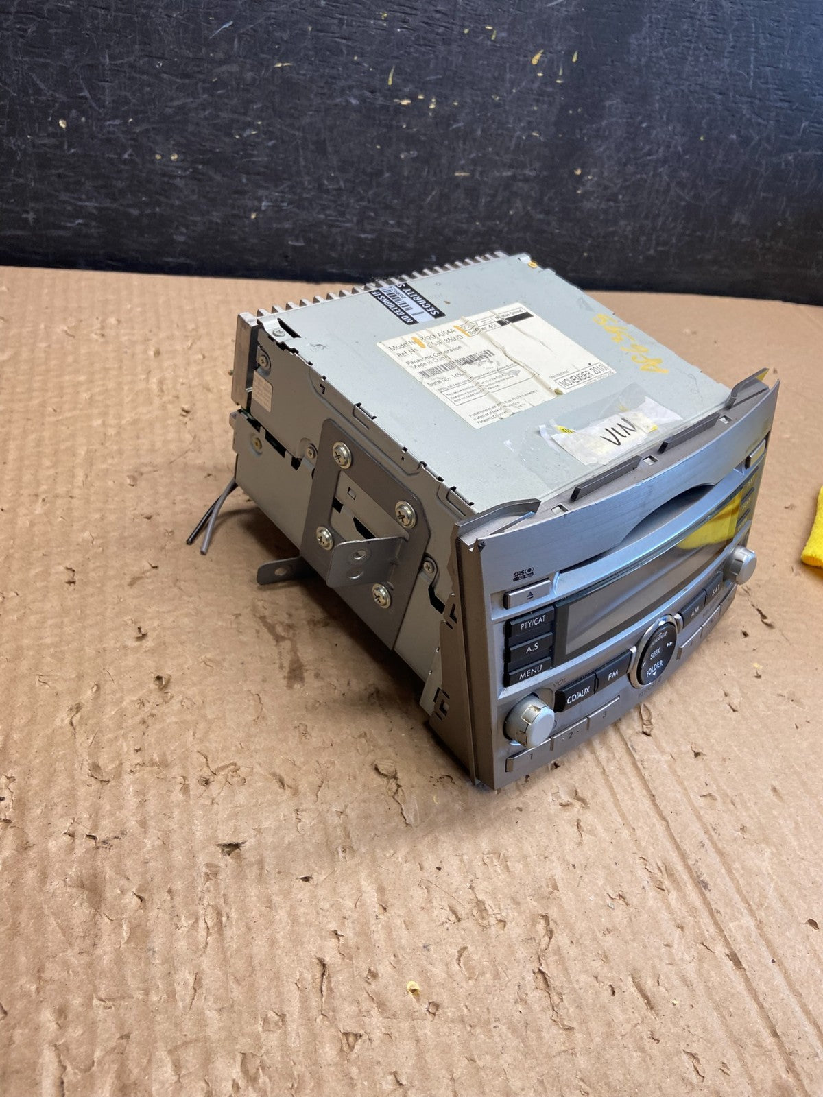 2010 to 2012 Subaru Legacy AM FM CD MP3 Radio Player AF6395 DG2