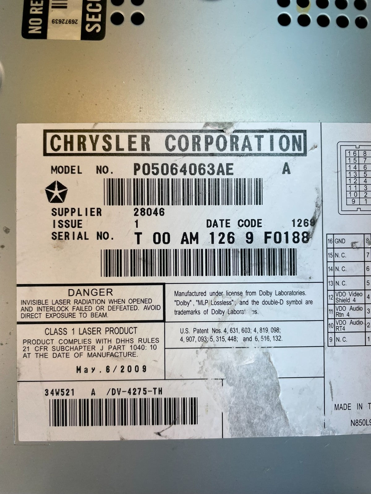 2008 to 2012 Chrysler Town Country DVD Player Receiver AD5939 DG8