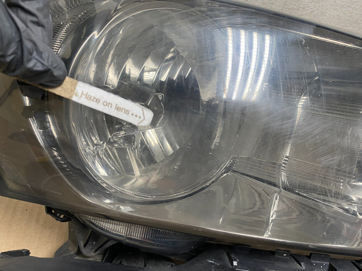2008 to 2012 Honda Accord Sedan Left+Right Set Halogen Headlights AH5920 DW5