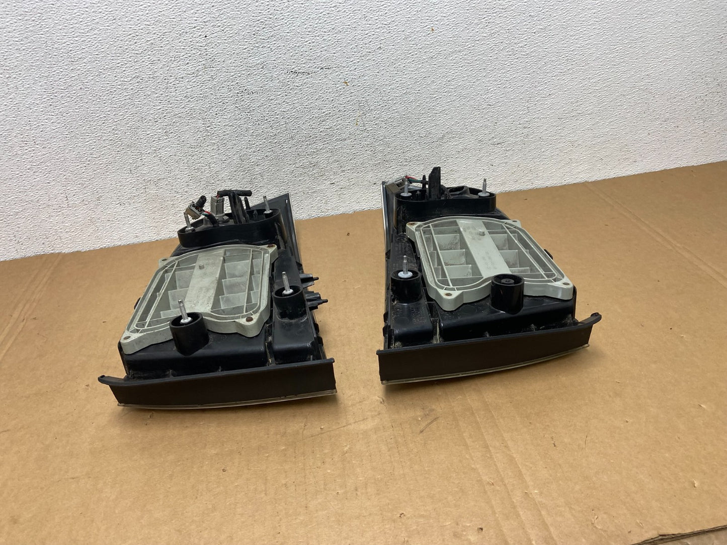 2004 - 2008 Acura TL Left+Right Side Set Tail Lights AD2641 DG10