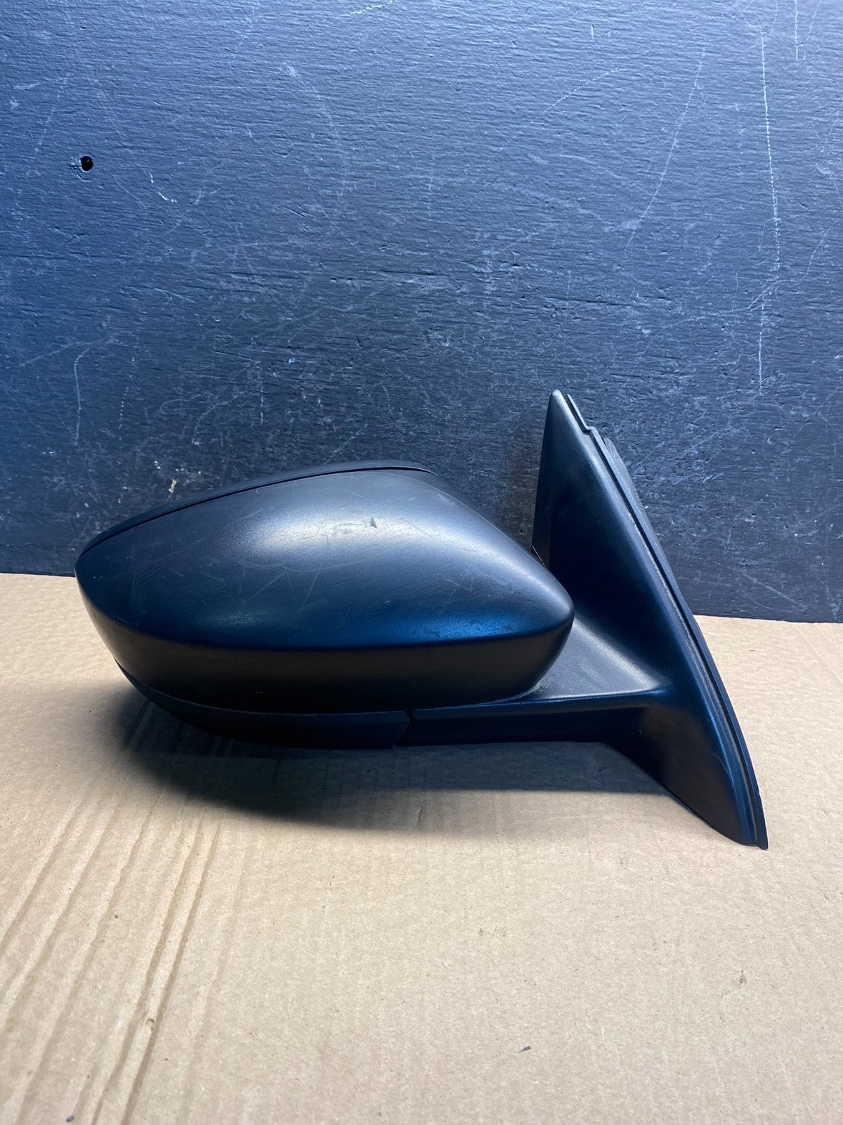 2011-2016 Volkswagen Jetta Sedan Right Passenger Side View Door Mirror AF6949 DG0