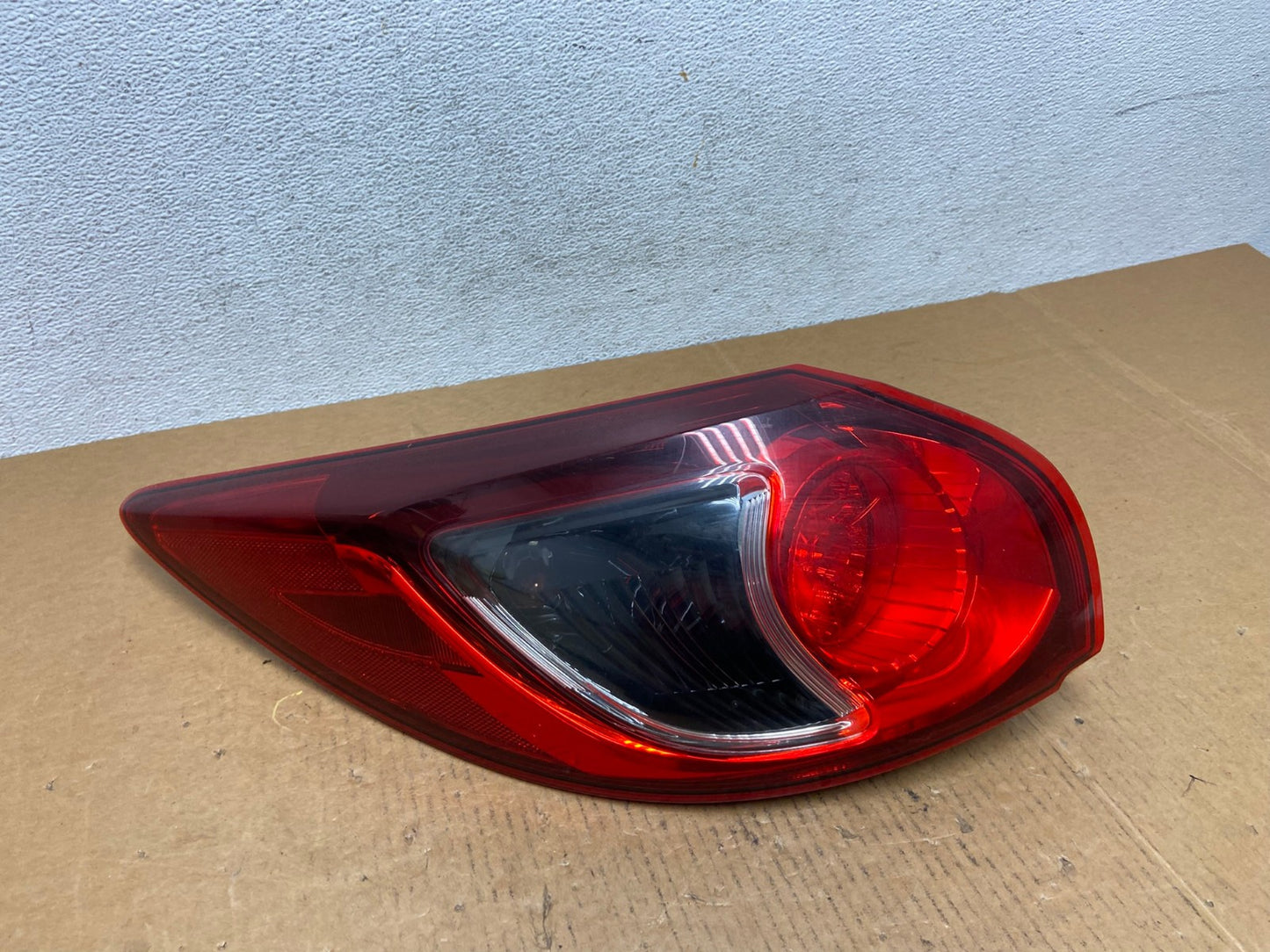 2013 to 2016 Mazda CX-5 CX5 Left Driver LH Tail Light AD9348 LK0