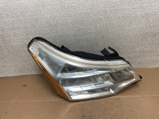 2008 2009 2010 2011 Ford Focus Right Passenger Rh Side Headlight Y1039 DW0