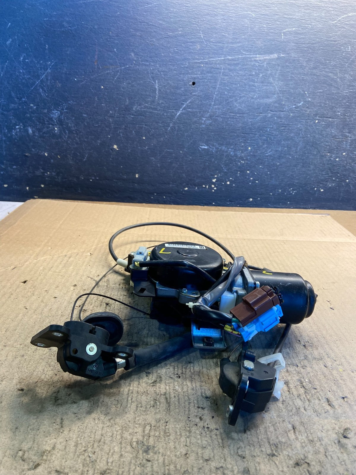 2005 - 2010 Honda Odyssey Rear Left Sliding Door Lock Actuator Motor z2053 DG0