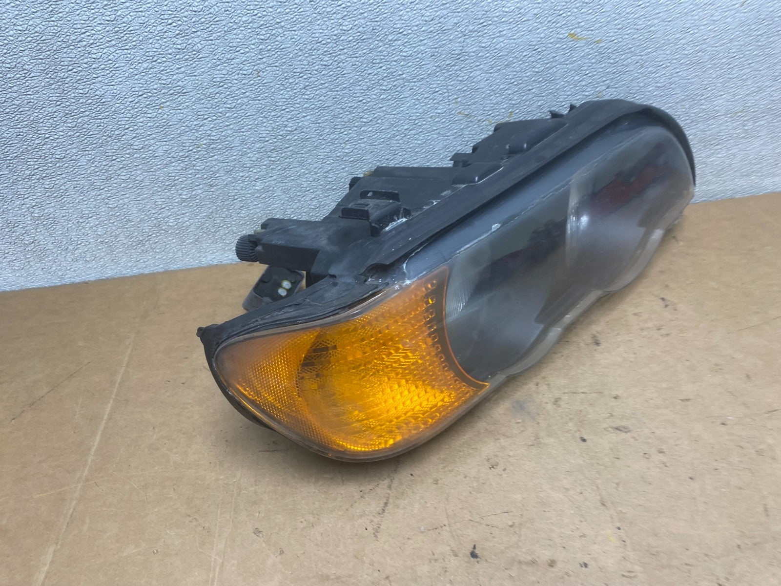 Halogen 2000 - 2003 Bmw X5 E53 Headlight Right Passenger Rh Side OEM X5399 DW2