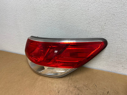 2013 to 2016 Nissan Pathfinder Passenger Right Side Tail Light AD0680 LK1