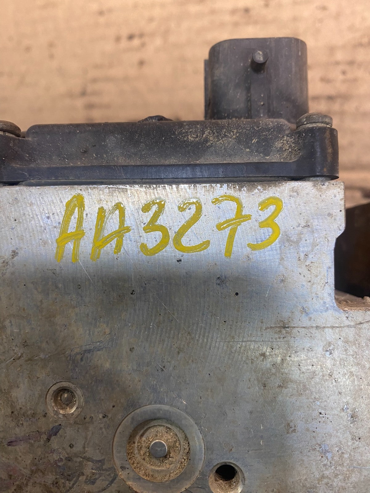 2009 Chevy Express GMC Savana 1500 2500 ABS Anti Lock Brake Pump aa3273 DG7