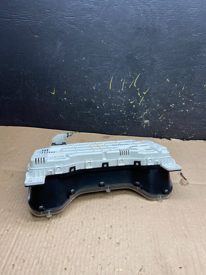 2011 Ford E150 VAN Gauge Speedometer Cluster OEM Y2485 DG5