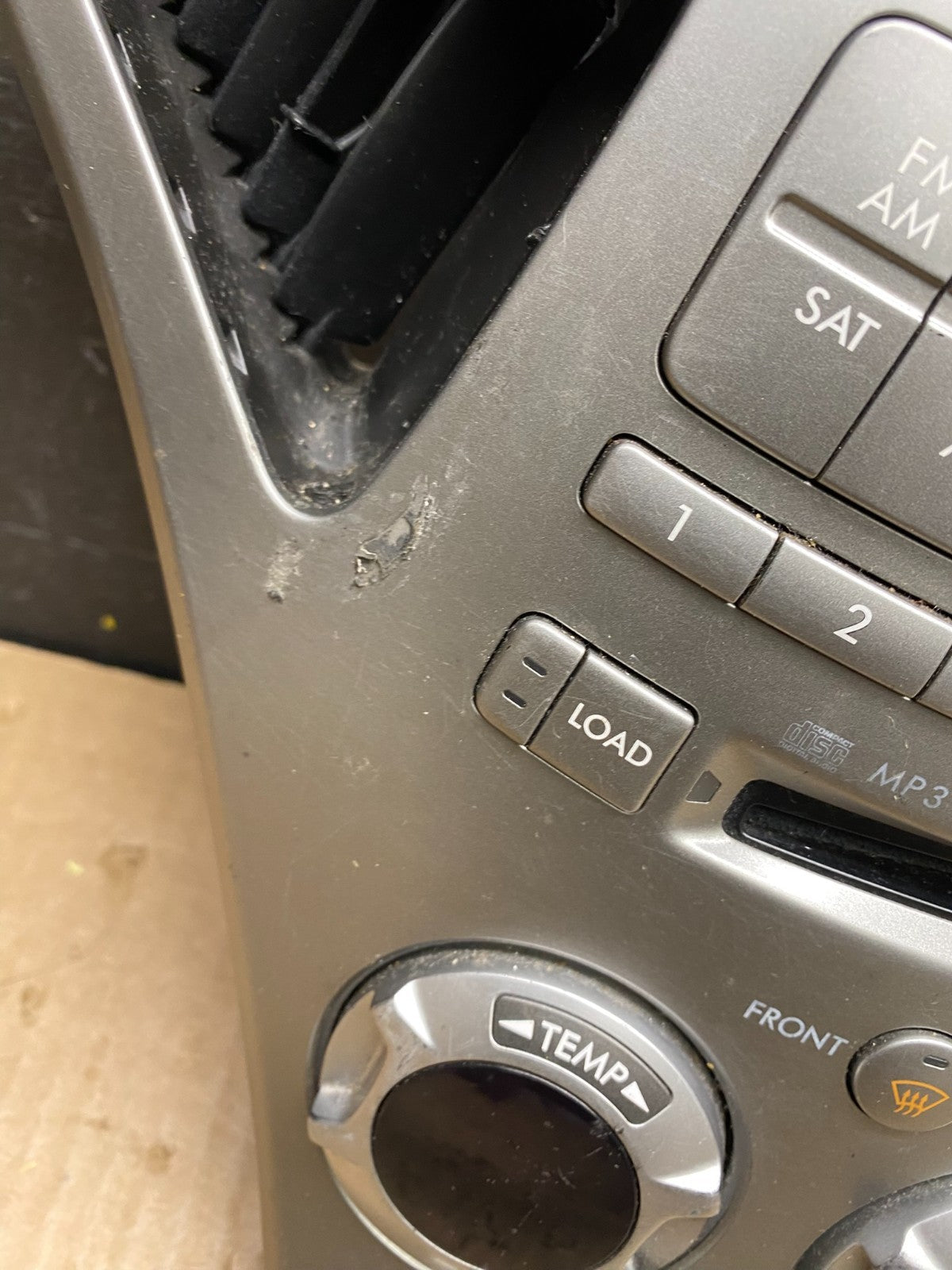 2006-2009 Subaru Tribeca Radio CD Player AC Climate Control Bezel Panel V7438 DG4