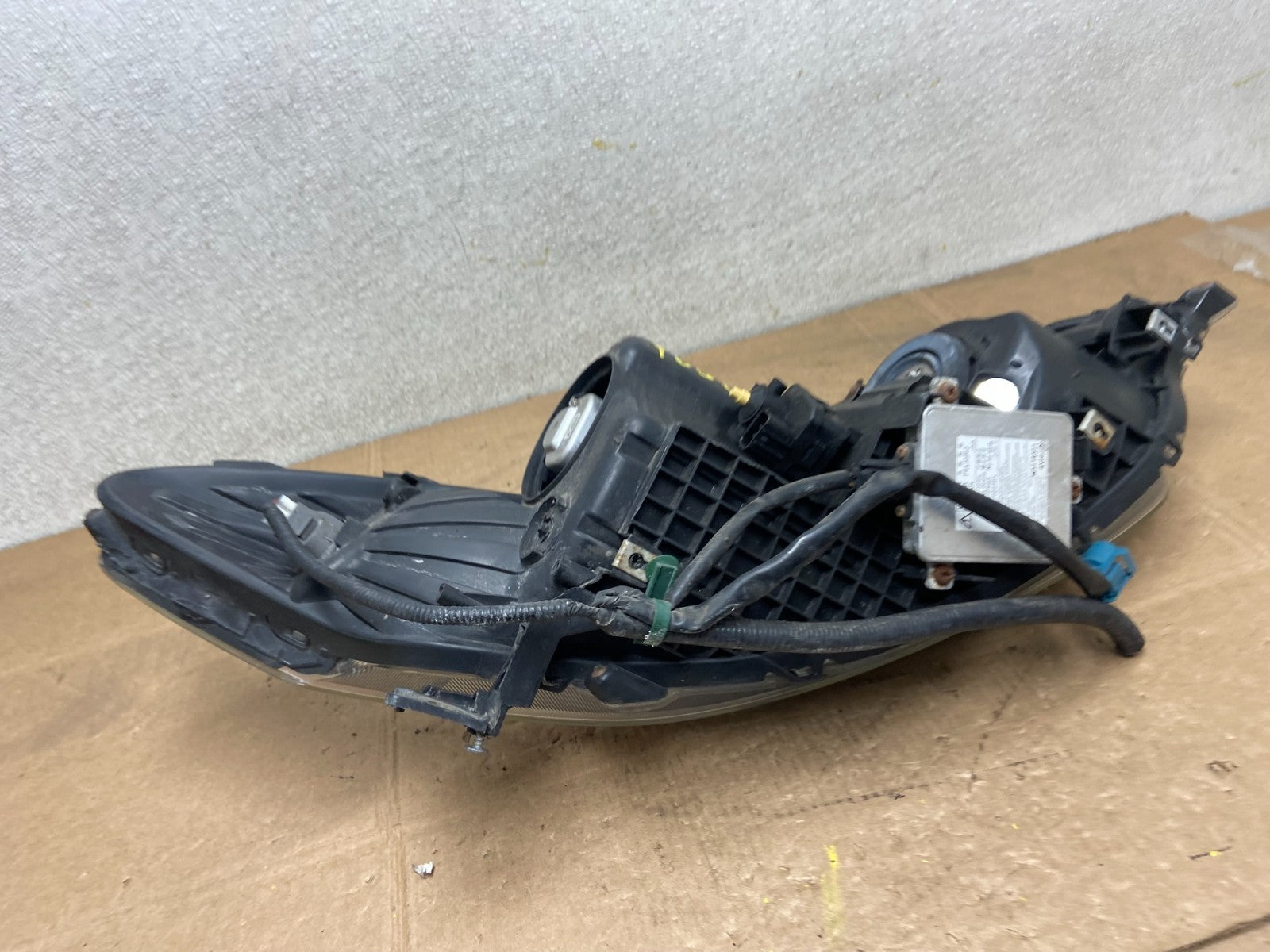 2009-2014 Acura TSX Left Driver LH Xenon HID Headlight Y6006 DW7