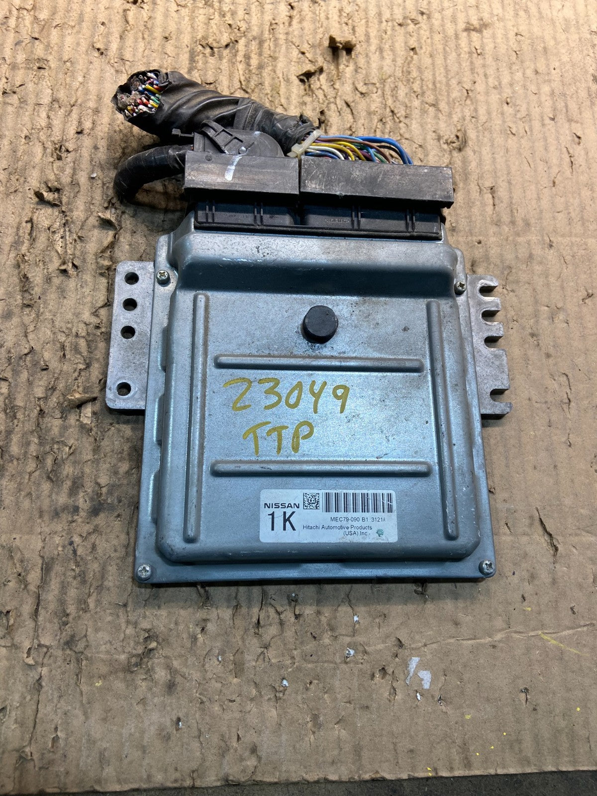 2013 Nissan NV2500 NV 2500 Engine Control Unit ECU ECM Module y1525 DG0