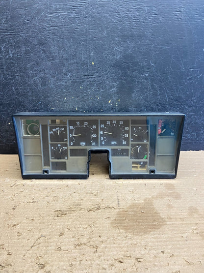 1991 to 2004 International Truck Semi Speedometer Gauge Cluster AH11740