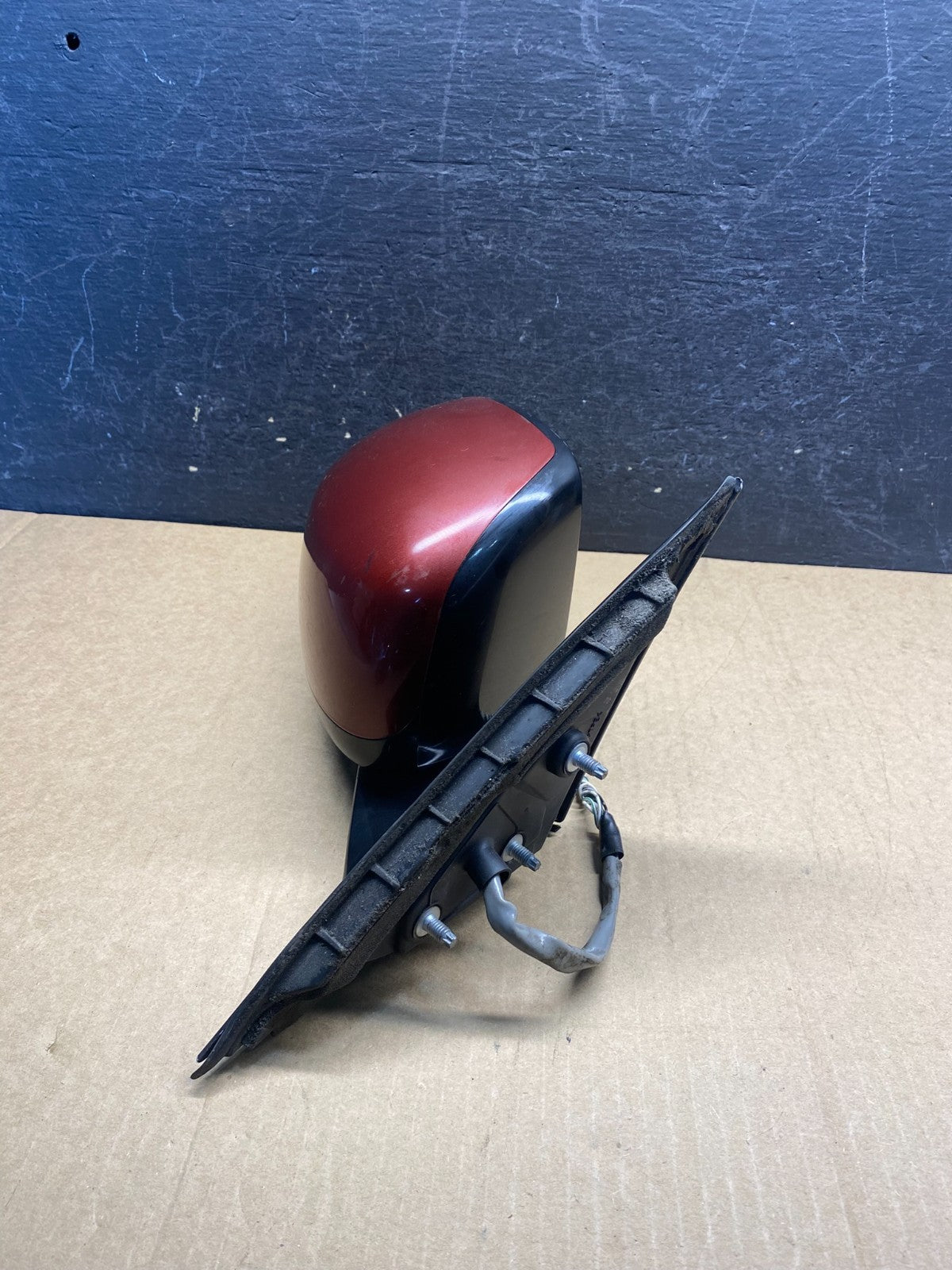 2006 to 2008 Infiniti M35 M45 Right Passenger Side View Mirror AG7097 DW2