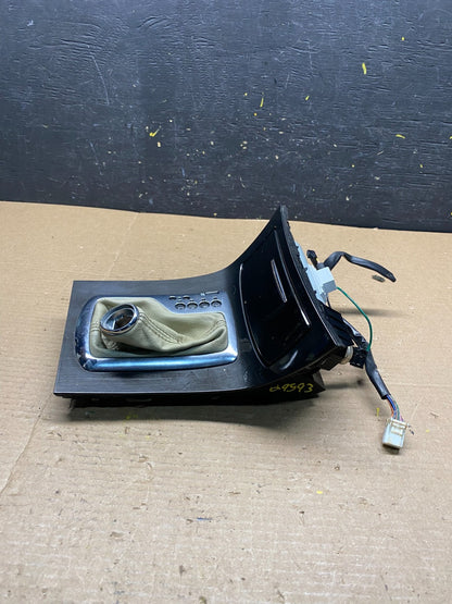 2011 to 2019 Infiniti M37 M56 Dash Center Console Storage Shifter Floor Q9593 DG4