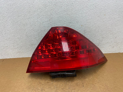2006 - 2007 Honda Accord Right Passenger Side Tail light AD0468 LK0