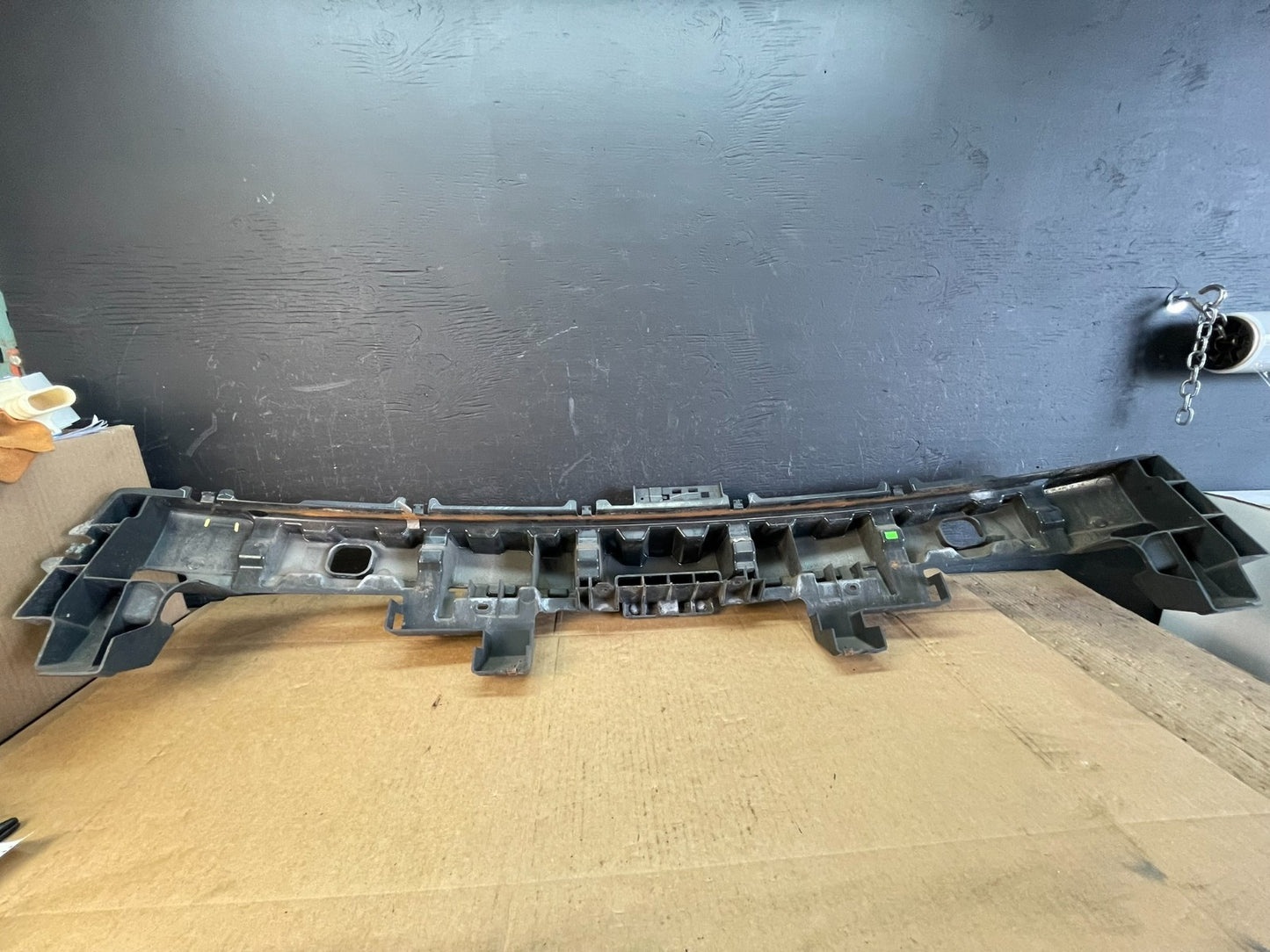 2011 to 2015 Cadillac Rear Bumper Impact Absorber 22854821 AC49993