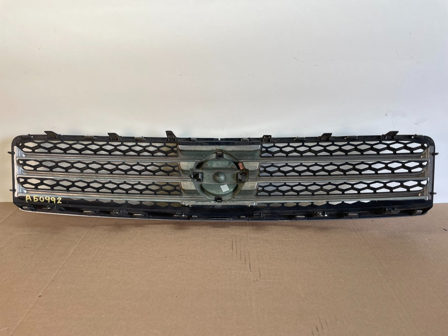 2009 to 2011 Nissan Maxima Front Upper Grill Grille 62070-9N00A AG0992 DG3