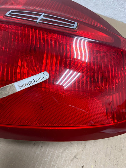 1998 to 2002 Lincoln Town Car Right Passenger RH Tail Light AE9480 LK3