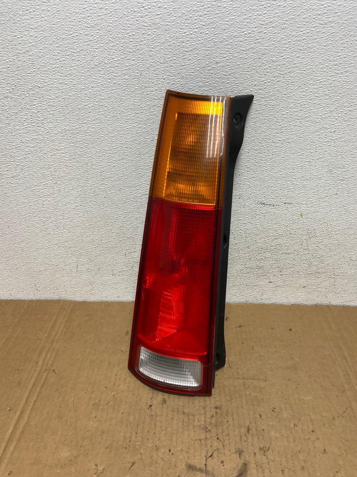 1997 1998 1999 2000 2001 Honda Crv Cr-v Left Driver Lh Tail Light AD2850 LK0