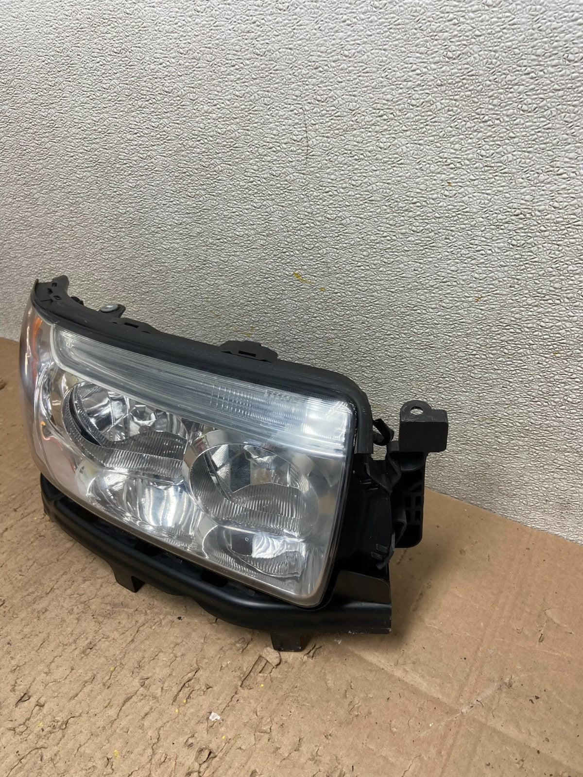 2006-2008 Subaru Forester Right Passenger Rh Headlight Halogen Y3401 DW1