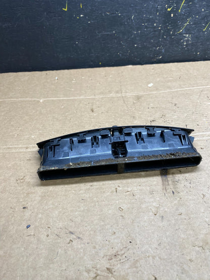 2013 to 2016 Ford Escape Center Dashboard Dash Air Vent Oem W9435 DG3