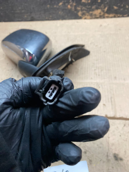 2005 to 2017 Nissan Frontier Right Passenger Side View Door Mirror OEM V9864 MS5