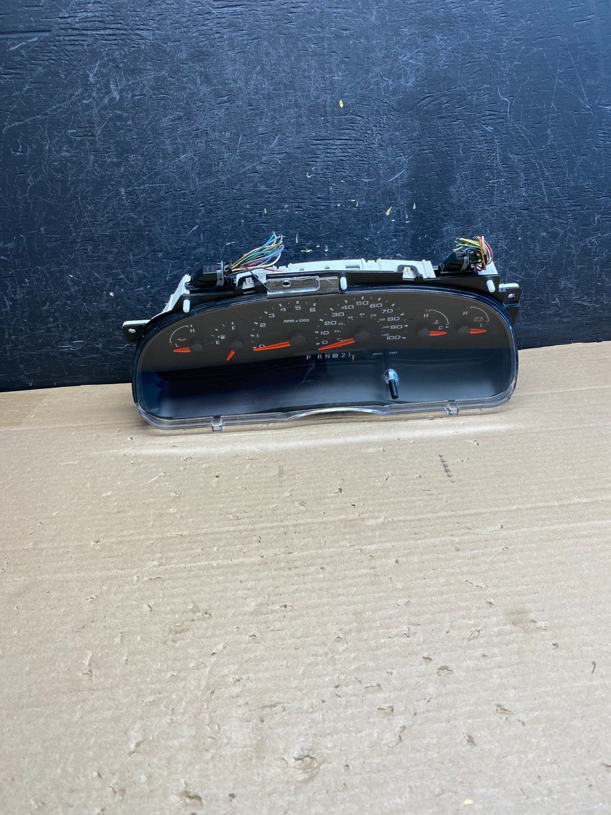 2006 Ford E350 Gauge Speedometer Cluster AG6300 DG0