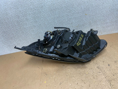 2010-2015 Chevrolet Equinox Right Passenger Halogen Projector Headlight Z8050 DW7