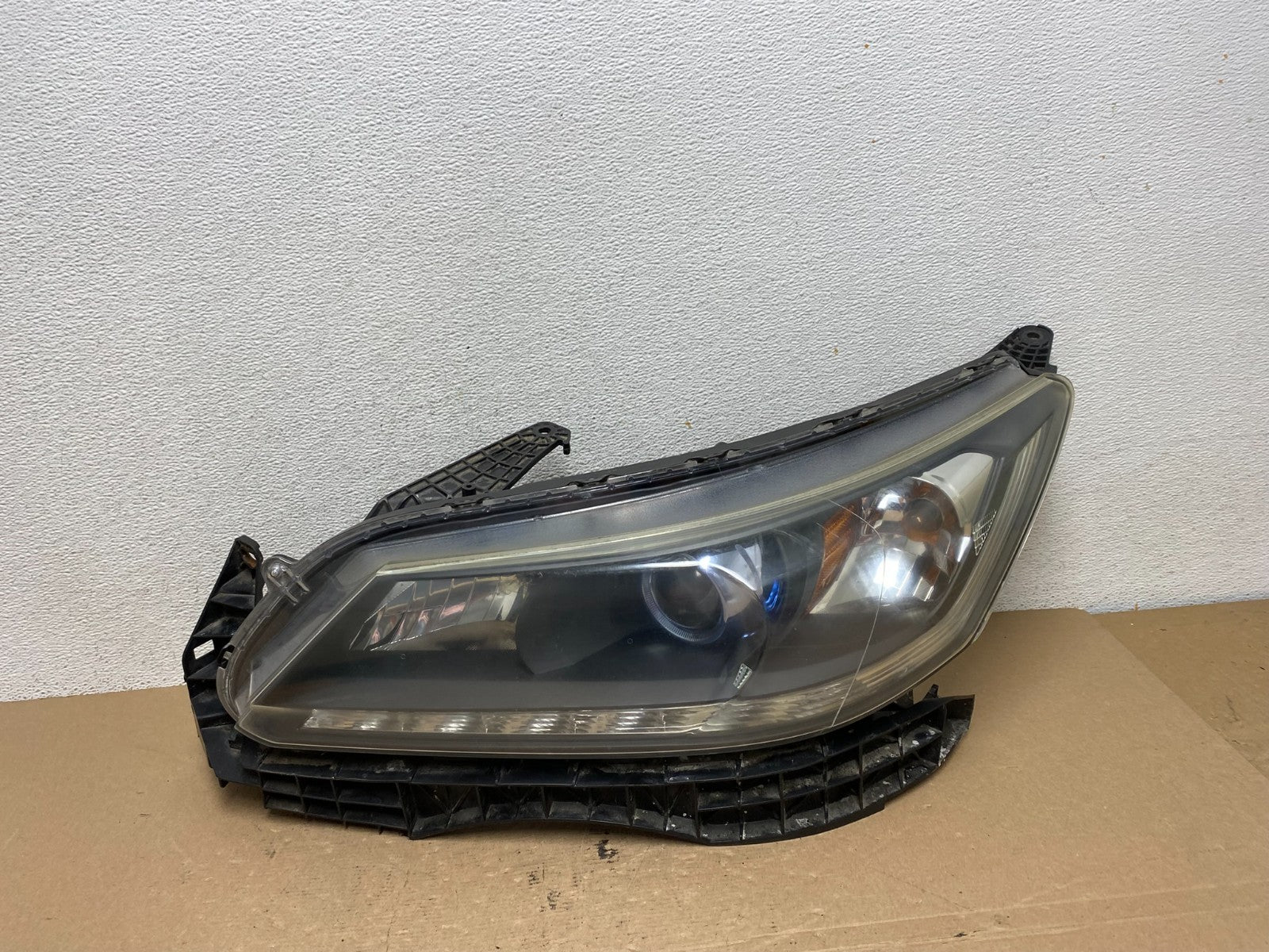 2013 to 2015 Honda Accord Sedan Headlight Left Driver Lh Side AF4569 DW0