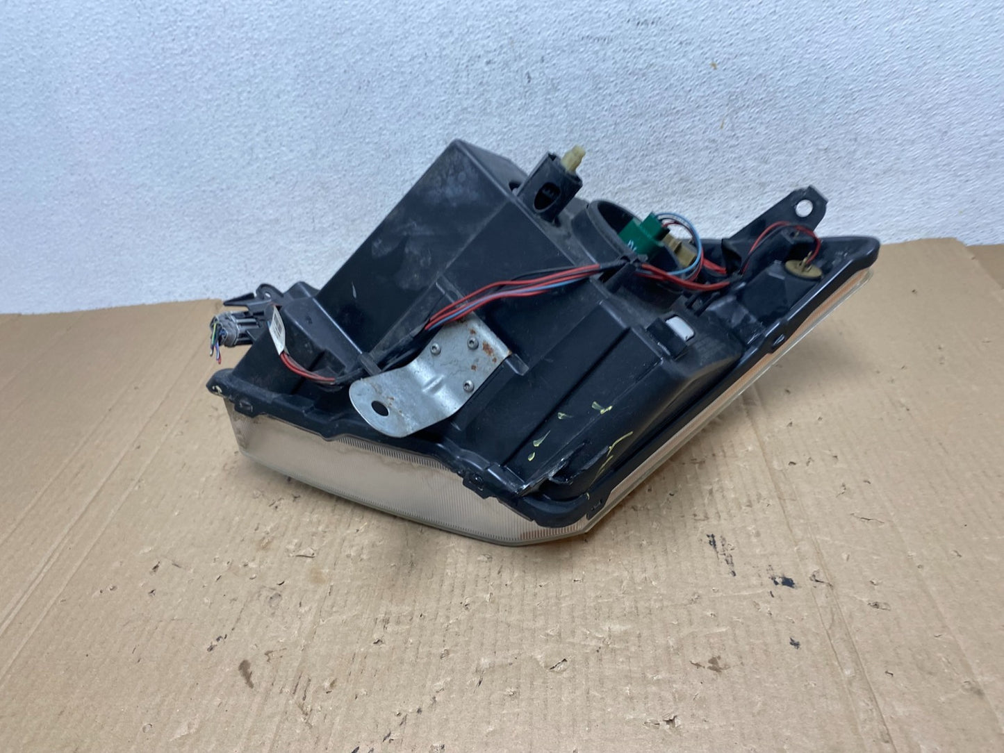 2010 2011 2012 Nissan Sentra Halogen Right Passenger RH Side Headlight AE9042 DW8