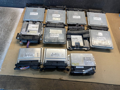 Mix of 10 Audi ECM Engine Computer Module AG70580