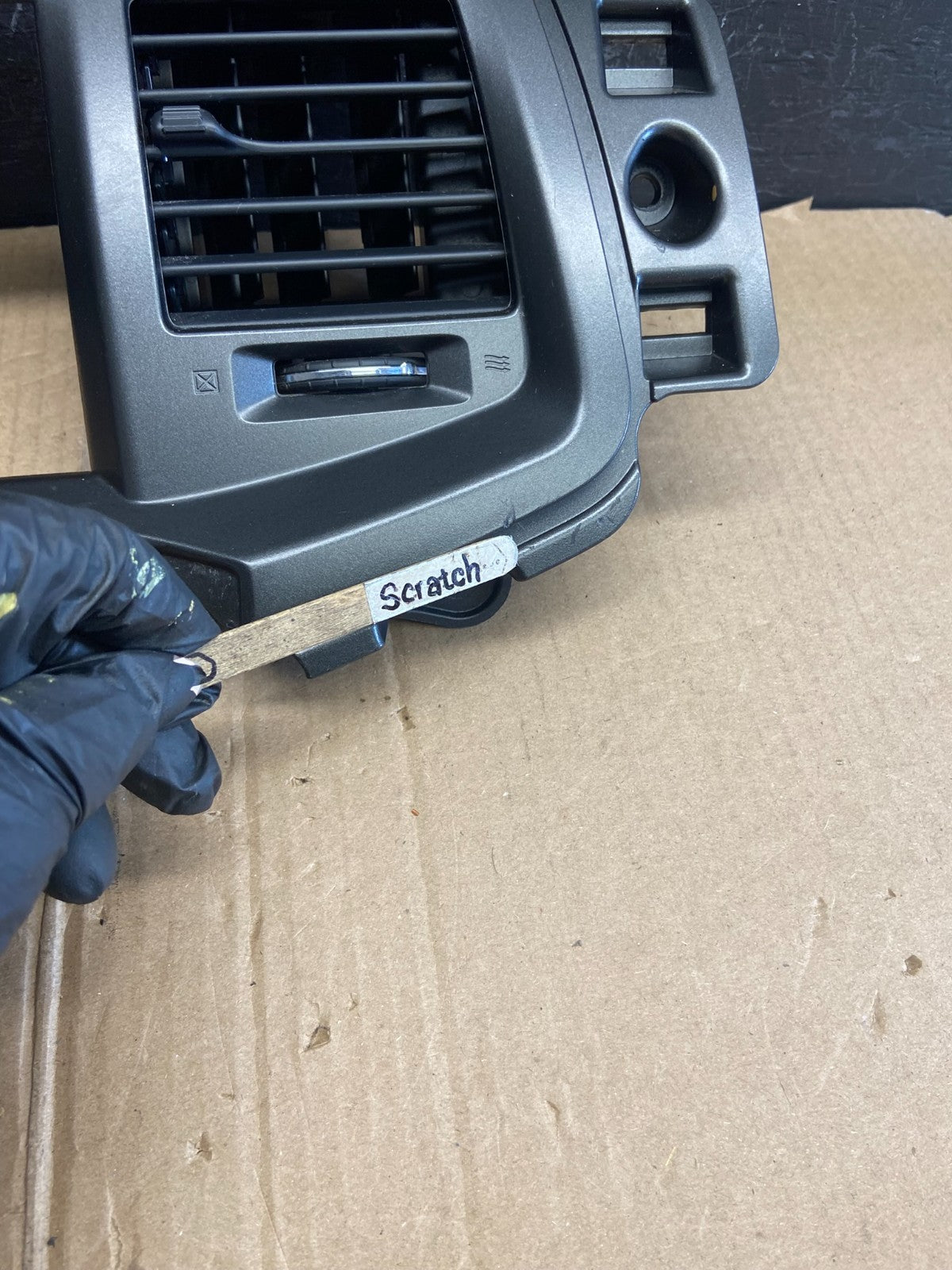 2013 2014 2015 2016 Lincoln MKS Center Radio Dash Trim Air Vent ae3989 DG1