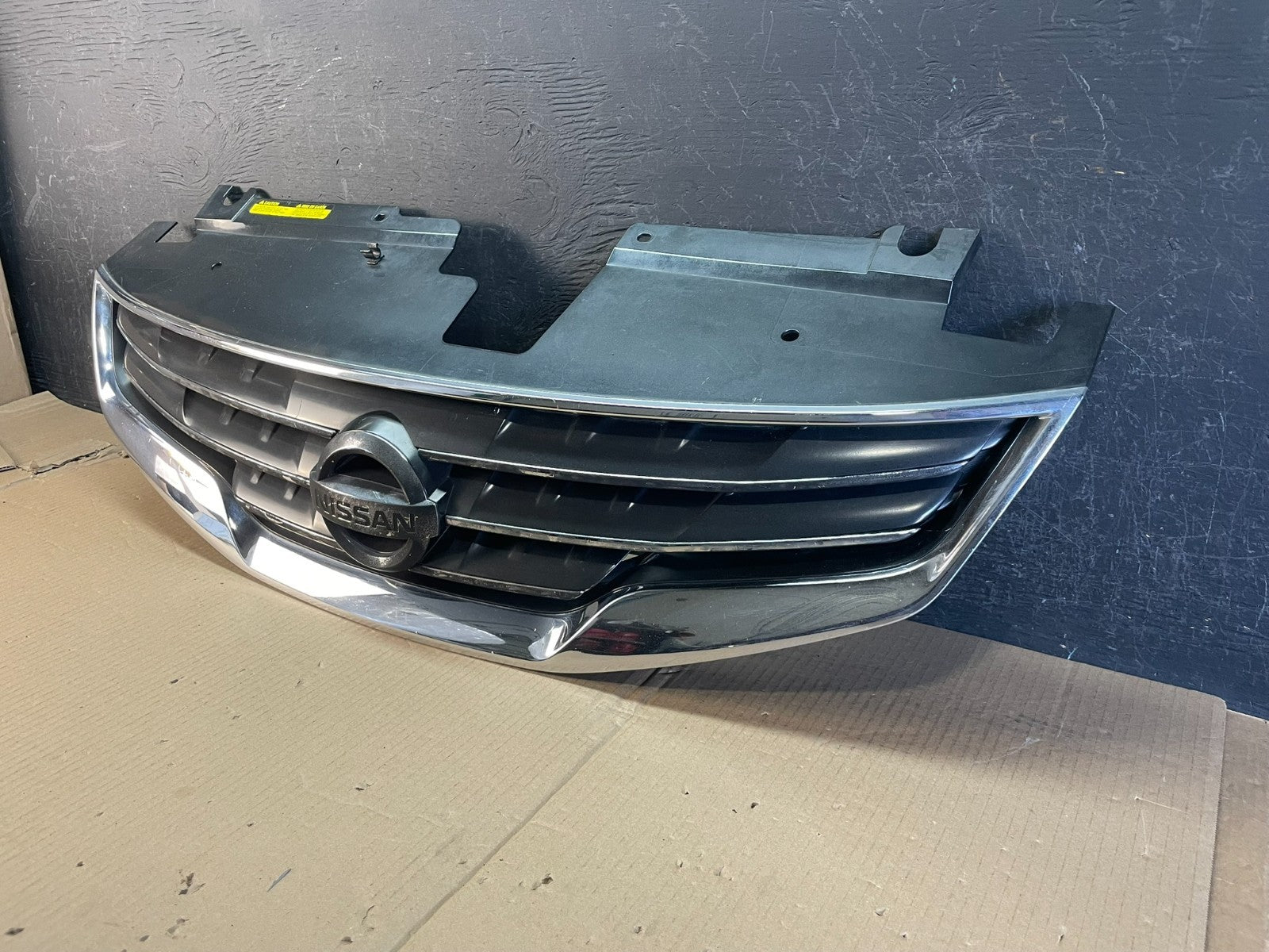 Sedan 2010 2011 2012 Nissan Altima Front Upper Grill Grille ae3582 DG1