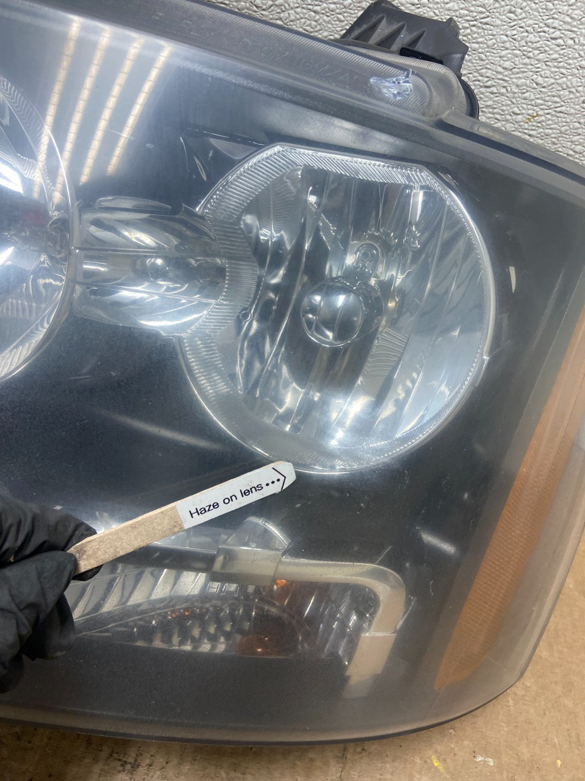 2007 to 2013 Chevrolet Suburban Tahoe Left Driver LH Headlight Oem AA36184