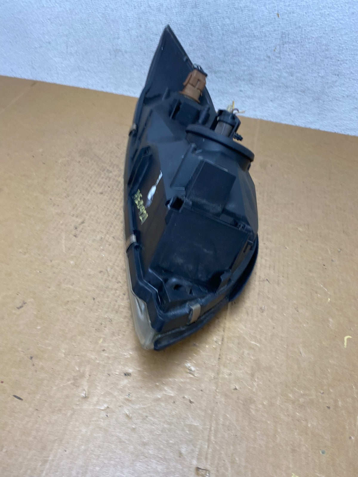 1999 to 2003 Ford Windstar Left Driver LH Halogen Headlight AE0421 DW6