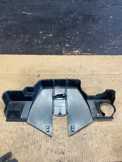 2002 to 2006 Mercedes C240 Engine Air Intake Cleaner Box t6775 DG5