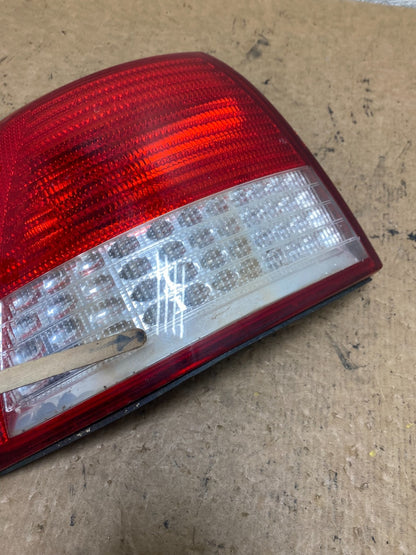 2000 to 2001 Cadillac Catera Left Driver LH Side Tail Light S7722 DW4