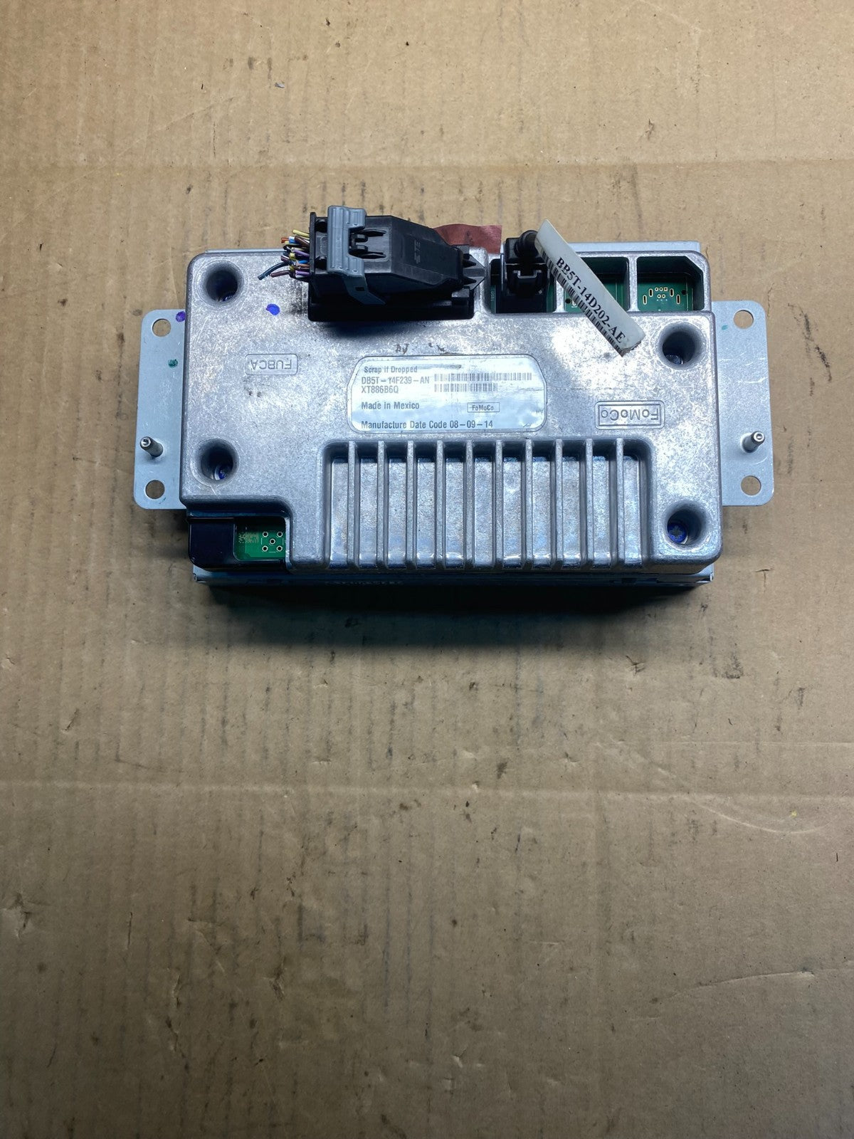 2011 to 2014 Ford Explorer Radio Information Display Screen Oem ab7461 DG5