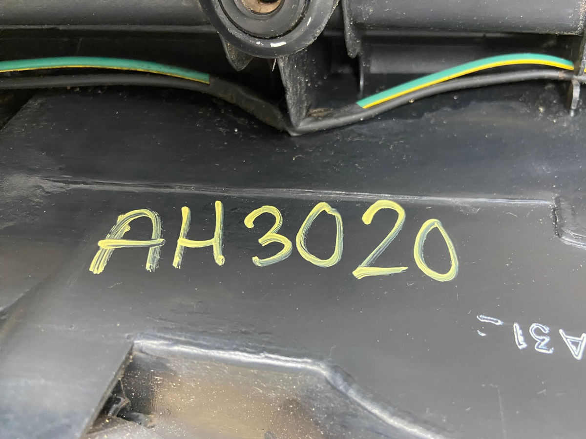 1997 1998 1999 2000 2001 Honda Crv Cr-v Right Passenger Tail Light AH3020 LK6