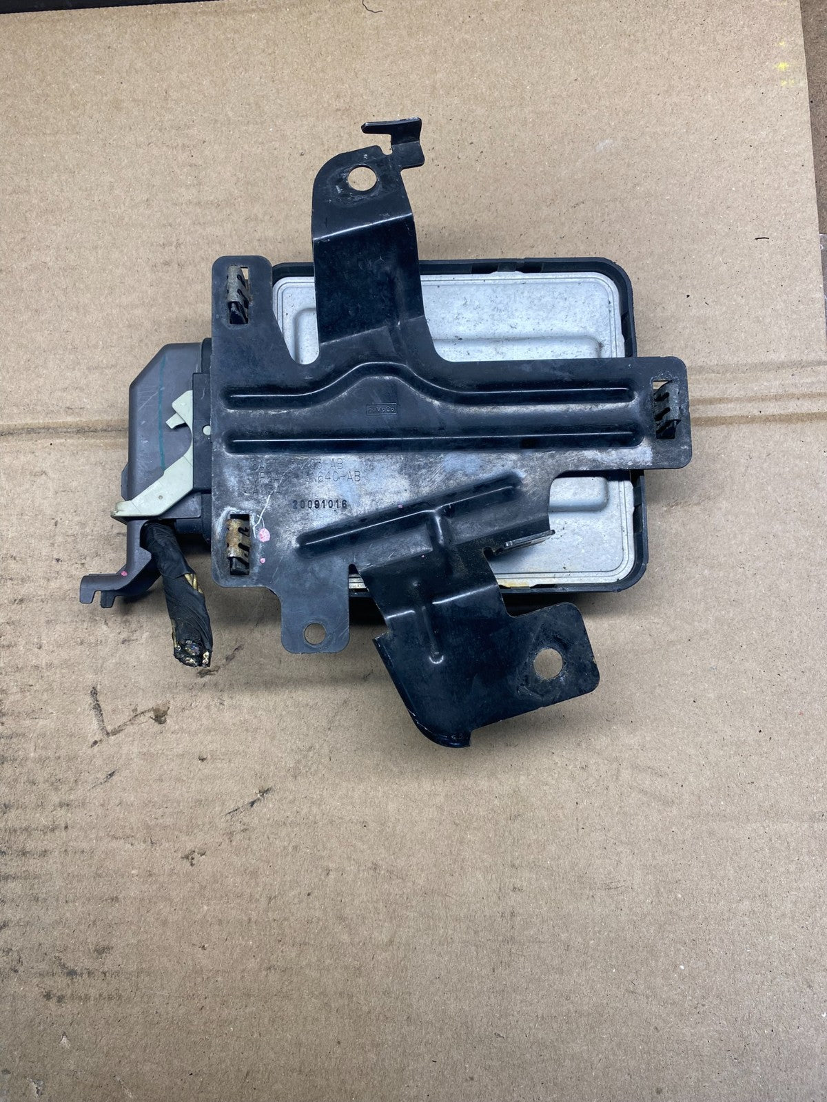 2010 2011 2012 Lincoln Mkt Adaptive Headlight Control Module AB7353 DG1