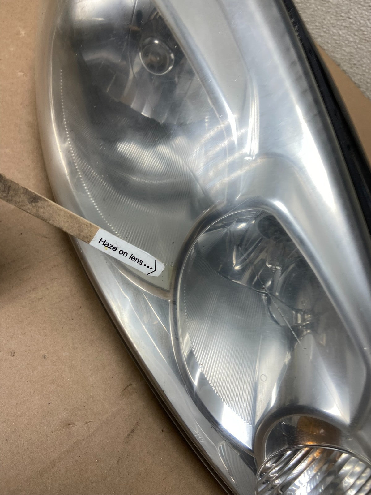 2006 to 2013 Chevrolet Impala Right Passenger RH Headlight Halogen AB4981 DW4