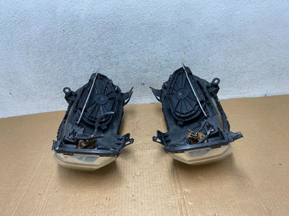 2005 - 2007 Ford Escape Headlights Left+Right Halogen AI3823 DW12